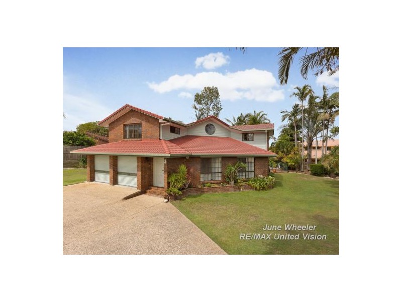 3 Kuhler Court, Carindale QLD 4152