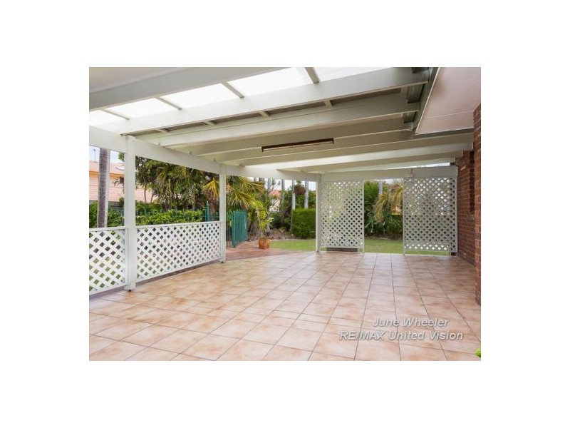 3 Kuhler Court, Carindale QLD 4152