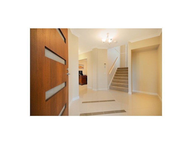 1 Warabi, North Lakes QLD 4509
