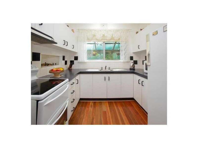 42 Gordon Parade, Mount Gravatt East QLD 4122