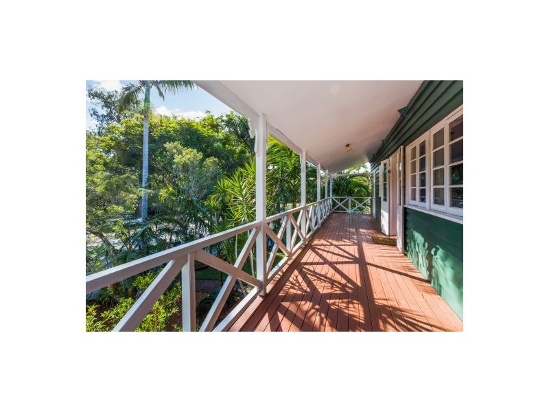 112 Bowering Street, Lota QLD 4179