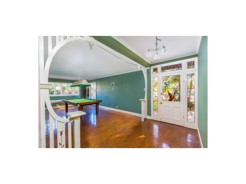 112 Bowering Street, Lota QLD 4179