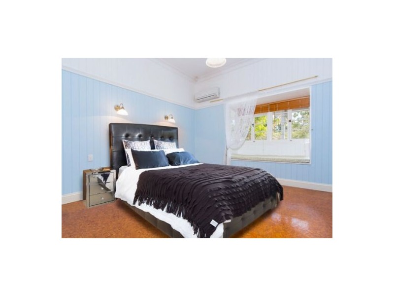 112 Bowering Street, Lota QLD 4179