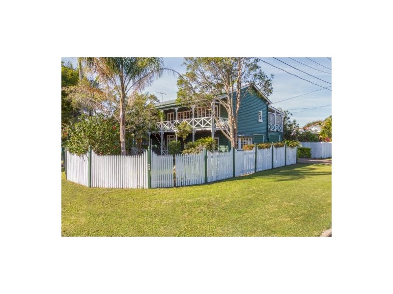 112 Bowering Street, Lota QLD 4179