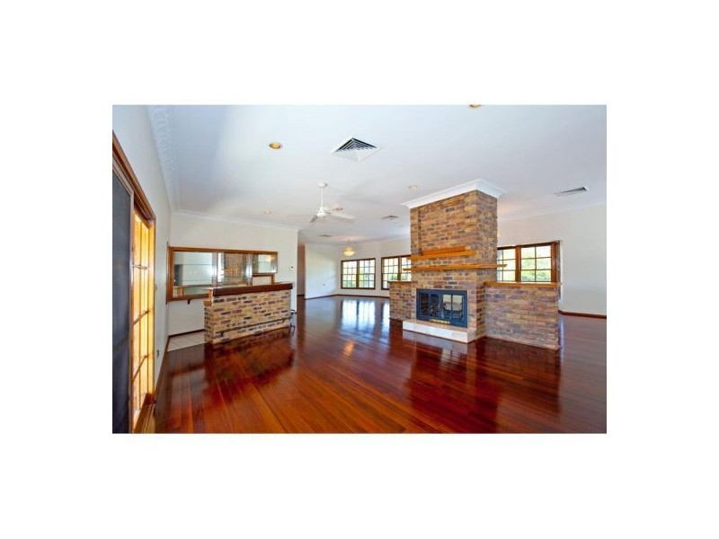 380 Grassdale Road, Gumdale QLD 4154