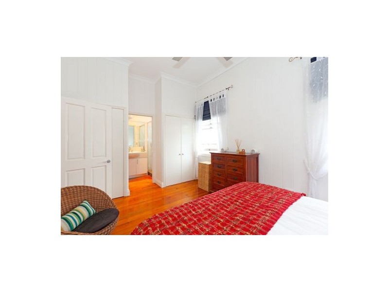 10 Eureka Street, Kelvin Grove QLD 4059