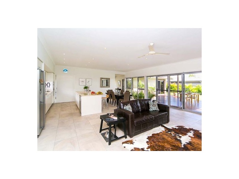 21 Macquarie Street, Wakerley QLD 4154