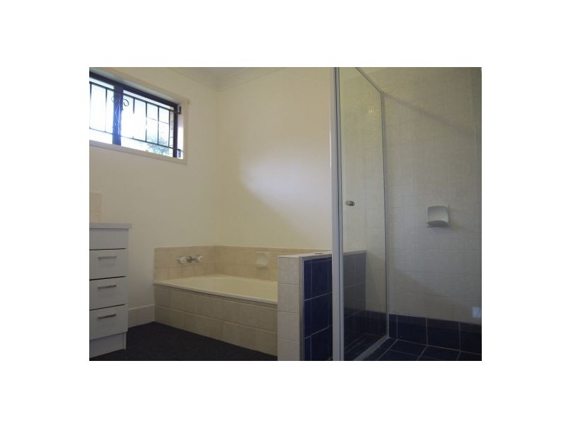 6 Coolac Street, Belmont QLD 4153