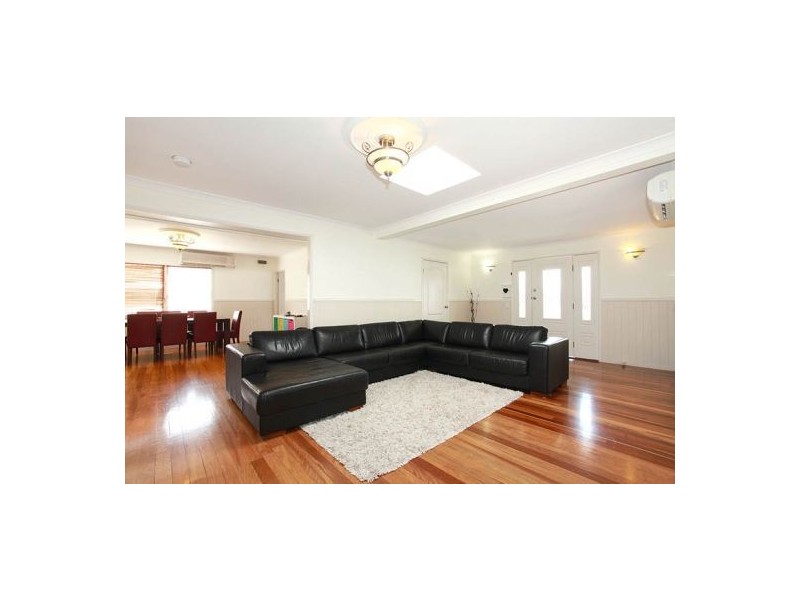 72 Amega Street, Mount Gravatt East QLD 4122