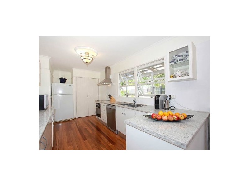 72 Amega Street, Mount Gravatt East QLD 4122