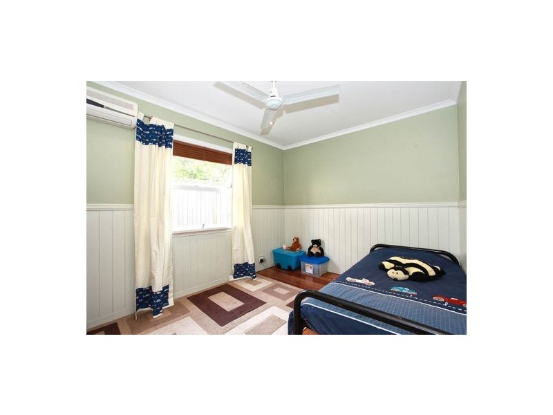 72 Amega Street, Mount Gravatt East QLD 4122