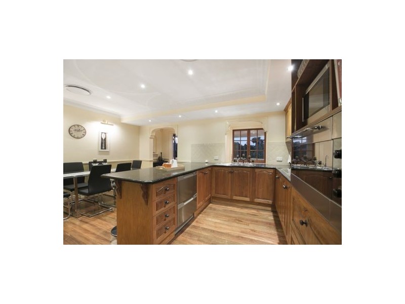 34 Breslin Street, Carina QLD 4152