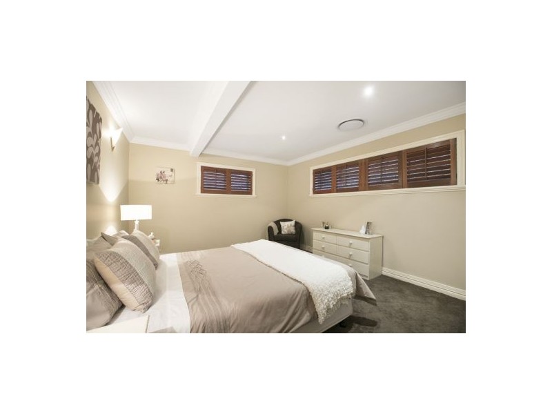 34 Breslin Street, Carina QLD 4152