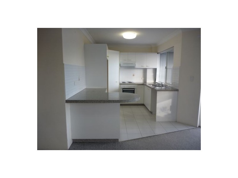 1/70 Wellington Street, Coorparoo QLD 4151