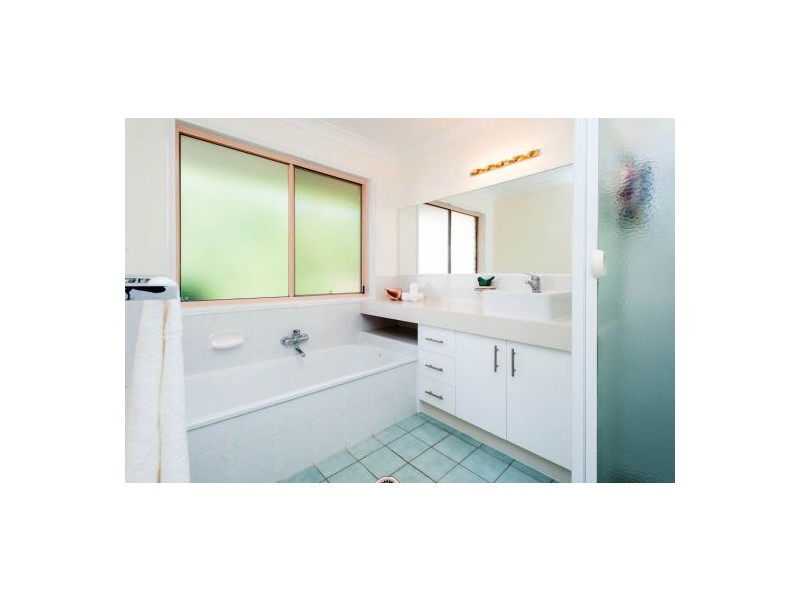 46 Tristania Way, Mount Gravatt East QLD 4122