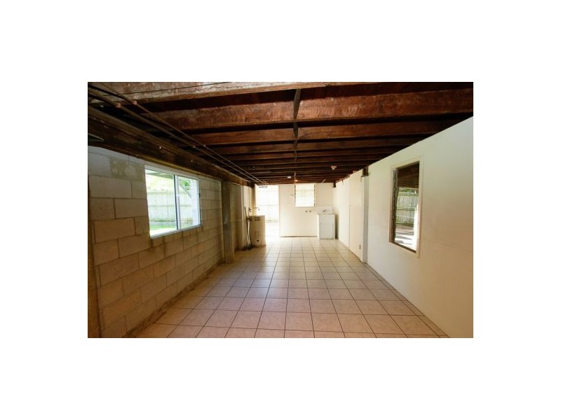 1546 Creek Road, Carina QLD 4152