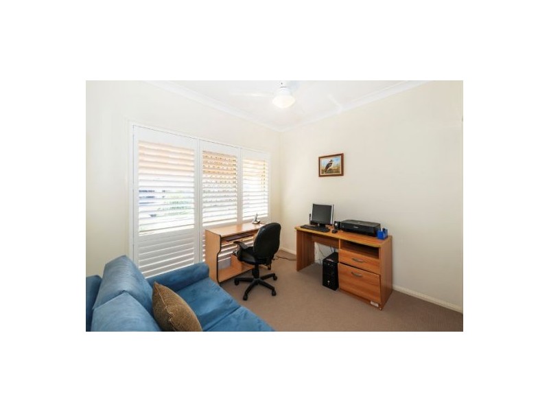 21 Oleander Place, Carindale QLD 4152