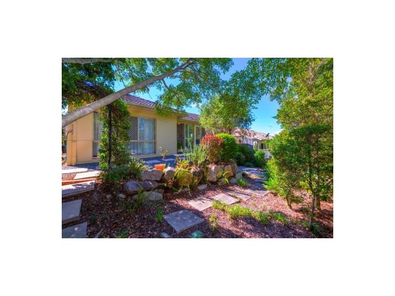 21 Oleander Place, Carindale QLD 4152