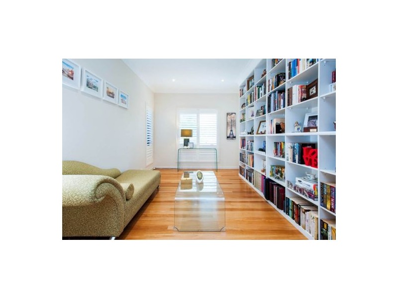 144 Tristania Way, Mount Gravatt East QLD 4122