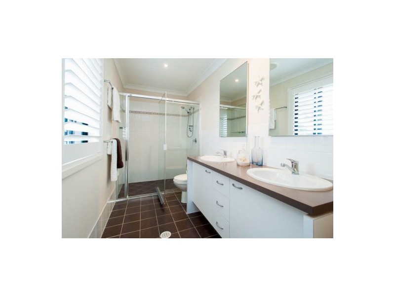 144 Tristania Way, Mount Gravatt East QLD 4122