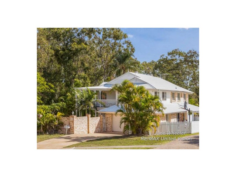 42 Kilmorey Street, Carindale QLD 4152