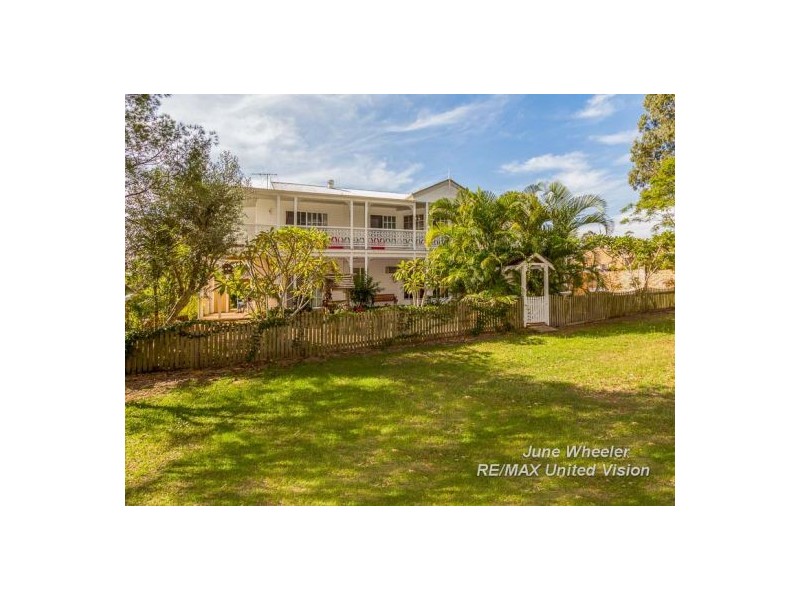 42 Kilmorey Street, Carindale QLD 4152