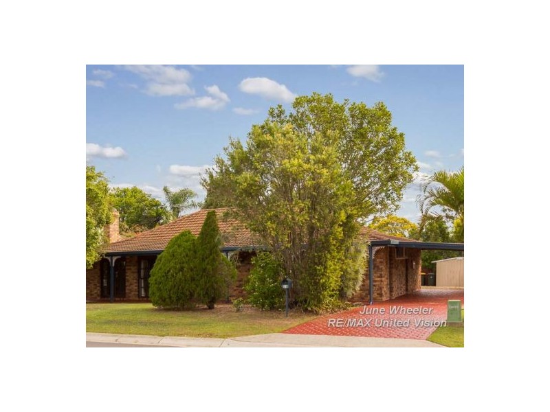 25 Lindisfarne Street, Carindale QLD 4152