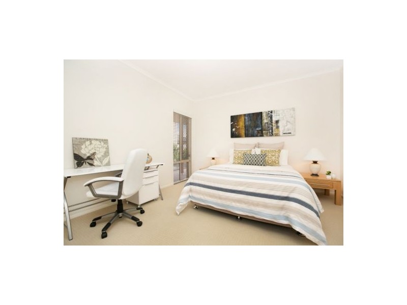 14 Sandalwood Close, Mackenzie QLD 4156