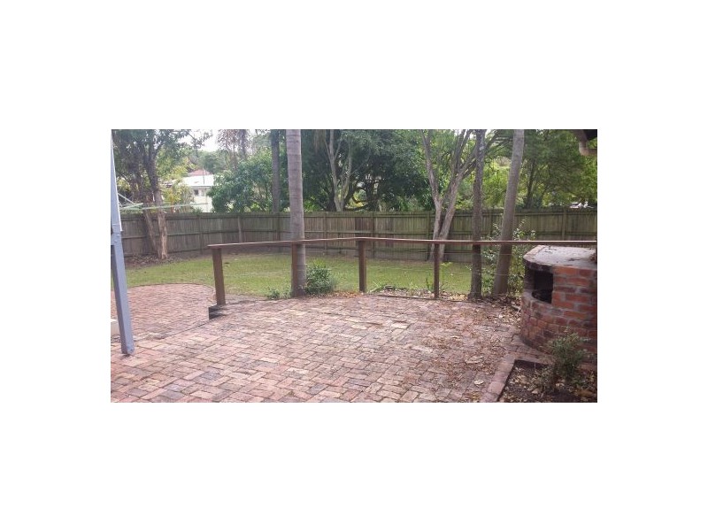 12 Vickers Street, Carina Heights QLD 4152