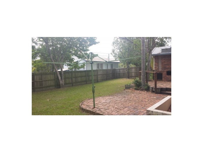 12 Vickers Street, Carina Heights QLD 4152