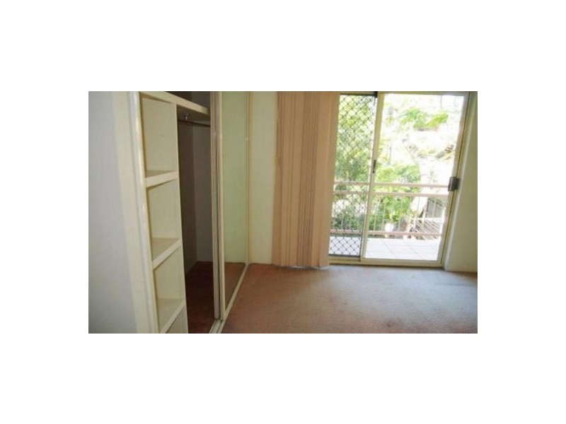 4 / 31 Mayfield Road, Carina QLD 4152