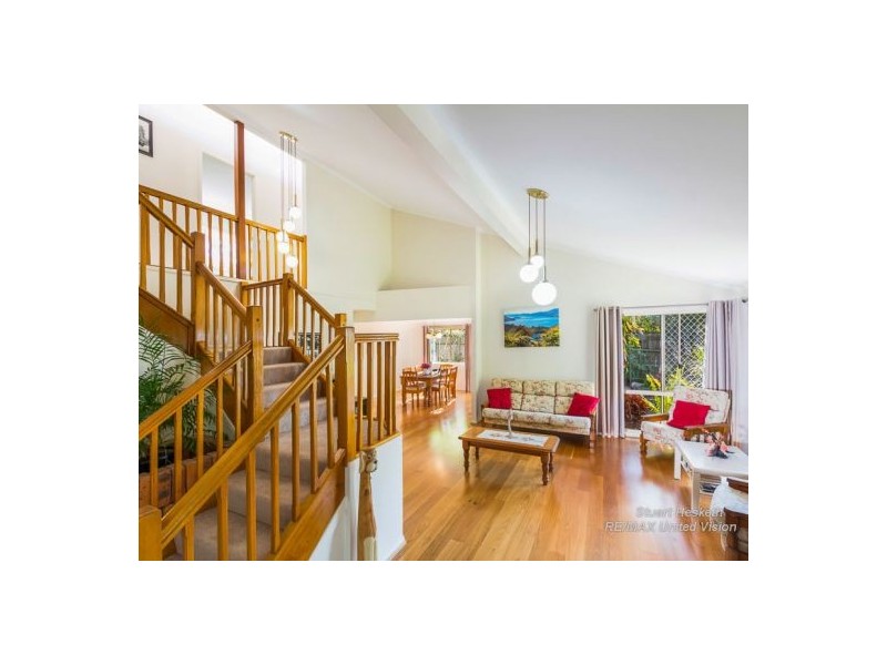 63 Wisteria Crescent, Mount Gravatt East QLD 4122