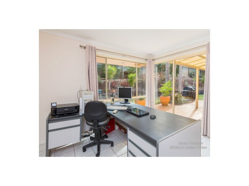 63 Wisteria Crescent, Mount Gravatt East QLD 4122