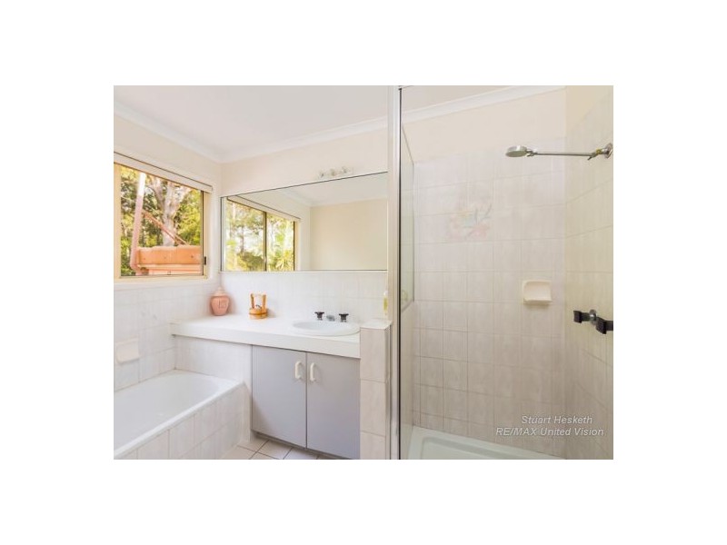 63 Wisteria Crescent, Mount Gravatt East QLD 4122