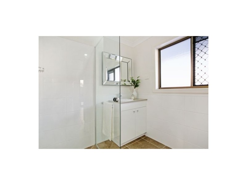 35 Eromanga Street, Carindale QLD 4152