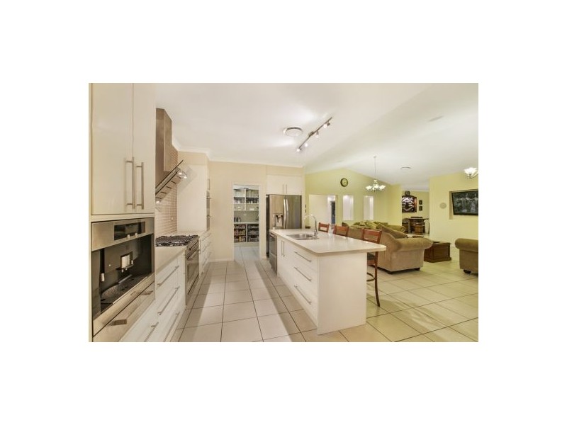 349 Boston Road, Belmont QLD 4153