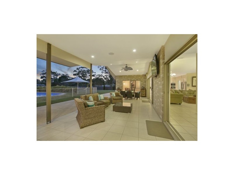 349 Boston Road, Belmont QLD 4153