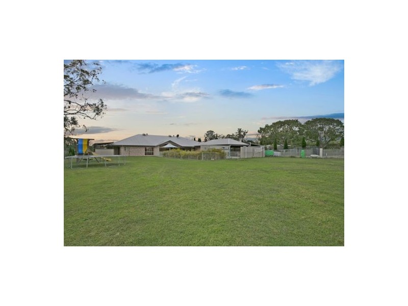 349 Boston Road, Belmont QLD 4153