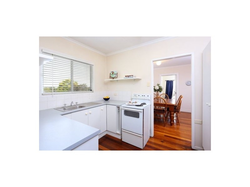 23 Grainger Street, Wynnum QLD 4178