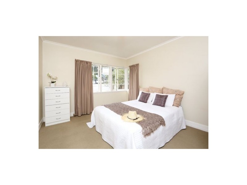 23 Grainger Street, Wynnum QLD 4178