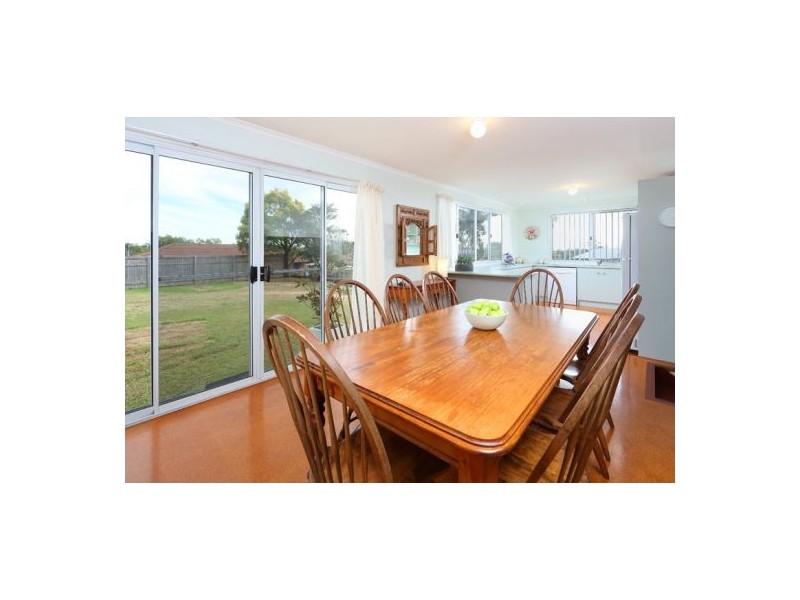 23 Grainger Street, Wynnum QLD 4178