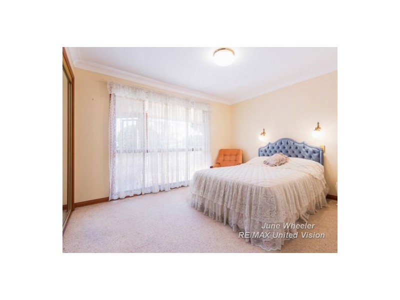 63 Bridgnorth Street, Carindale QLD 4152