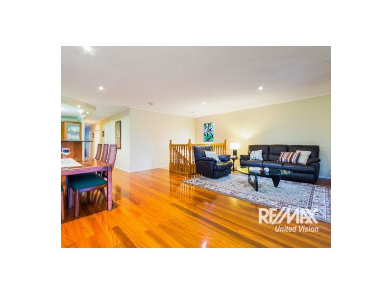 18 City View Road, Camp Hill QLD 4152