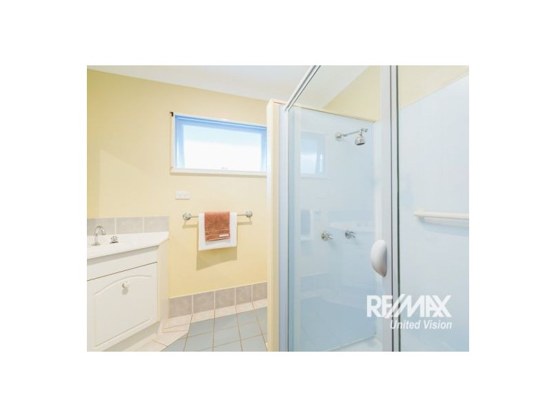 18 City View Road, Camp Hill QLD 4152