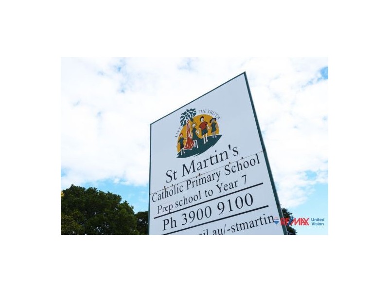 43 Burchell Street, Carina QLD 4152