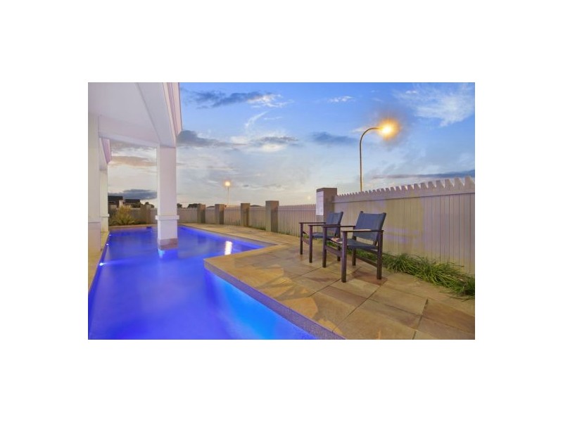 111 Ridgeview Street, Carindale QLD 4152