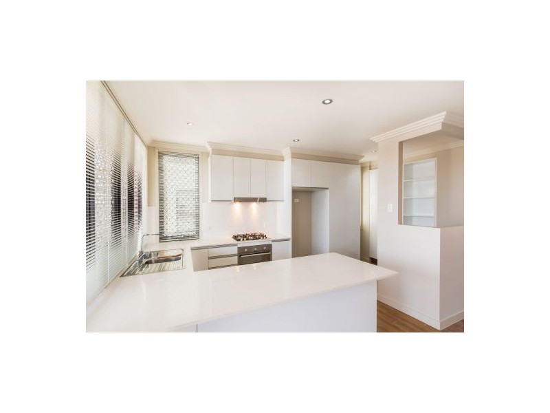 4/1914 Creek Rd The Courtyards East Village, Cannon Hill QLD 4170