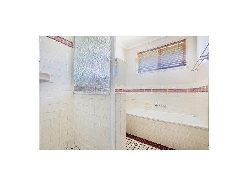 42 Riverton Drive, Wellington Point QLD 4160