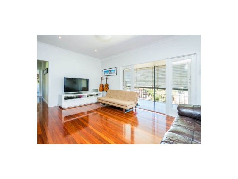 27 Joachim Street, Holland Park West QLD 4121