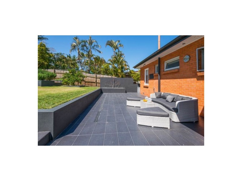 27 Joachim Street, Holland Park West QLD 4121